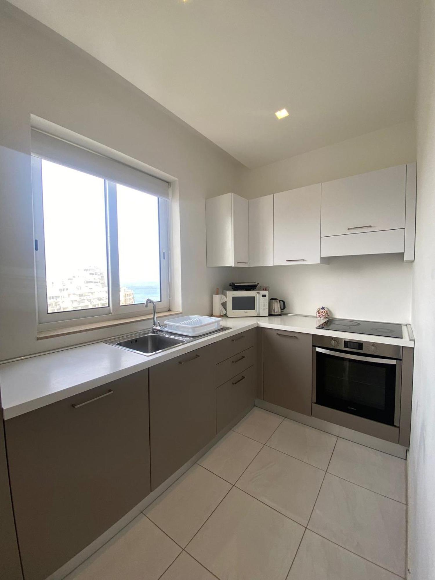 Apartament Spectacular Distant Seaview Sliema